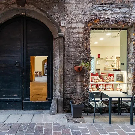 Appartamento Tivano In Centro Storico