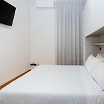 Tivano In Centro Storico * קומו